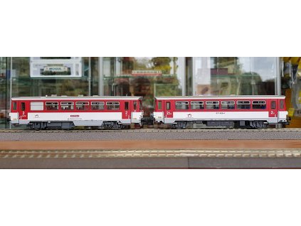 H0 - motorový a přípojný vůz 810 159-4 ZSSK Blonski / Roco 70382
