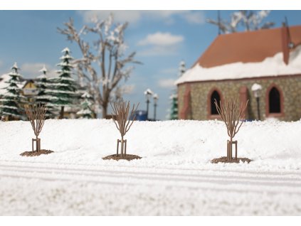 Mladé stromy v zimě - 10 ks / Auhagen 70951