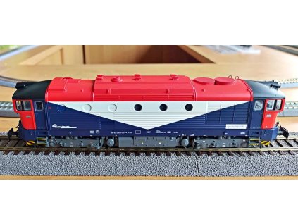 DCC/ZVUK H0 - lokomotiva DE520 FUC Brejlovec, ep. VI / Rivarossi HR2845S