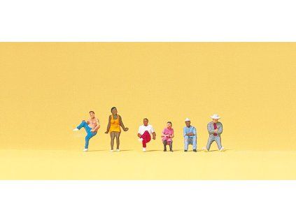 N - Sedící na schodech 6 figurek / Preiser 79174