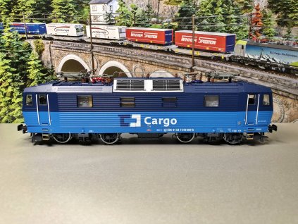 453005 1 h0 dcc zvuk16 el lokomotiva r 372 cd cargo roco 71226