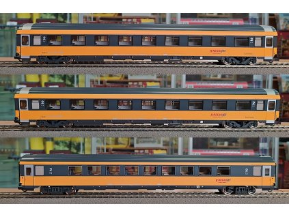 H0 - set tří rychlíkových vozů Eurofima REGIOJET / ROCO 74183