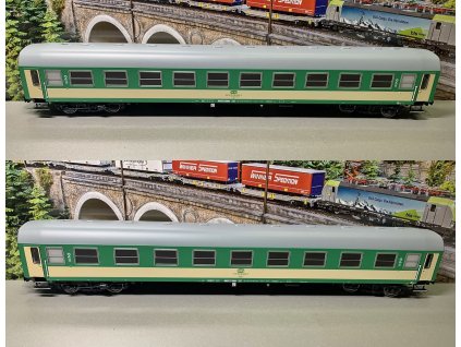 H0 - set 2 osobních vozů 111A PKP Ep. V / PIKO 58395