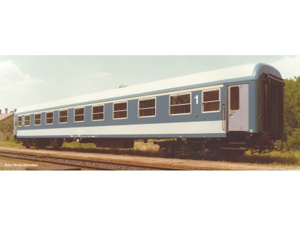 H0 - osobní vůz 111A 1. Kl. MAV IV / PIKO 97619