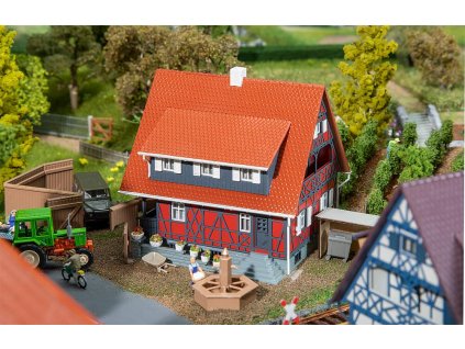 482010 h0 hrazdeny dum s kasnou faller 130587