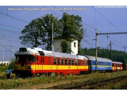 H0 - motorový vůz 860 001 ČD / MTB 860001