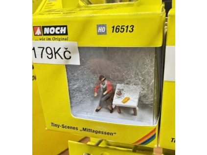 H0 - oběd, figurka se stolem a jídlem, Tiny-Scene / NOCH 16513