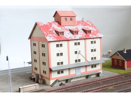 98d7b919 98e9 3fc0 6668 062781f4e1fb