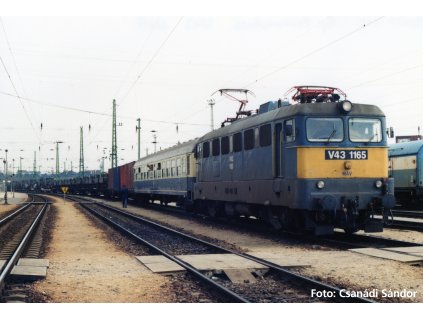 H0 - Elektrická lokomotiva V43.3 MAV V / PIKO 51446