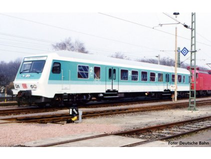 H0 - Řídicí vůz mentolově zelený, střední vstupy DB AG V / PIKO 28024