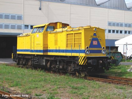 G - DCC/ZVUK Dieselová lokomotiva BR 203 Bahnbau V / PIKO 37559