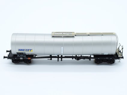 TT - Cisternový vůz Zacens 78 Millet CZ / IGRA MODEL 96200070