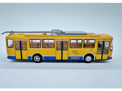 H0 - Trolejbus Škoda 14 Tr, Zlín - Otrokovice, žluto-modrý 1982 / Brekina 61379