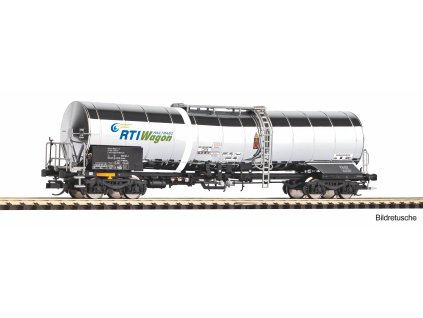 TT - kotlový vůz na přepravu chemikálií Zacens SK "RTI" se zkoseným kotlem / PIKO 47784