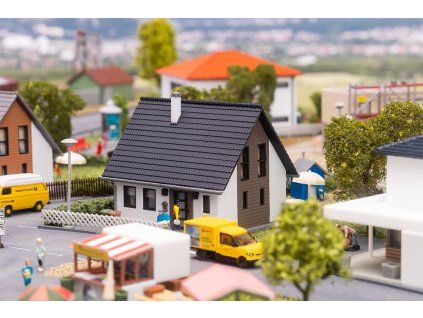 N - Rodinný dům / FALLER 232147