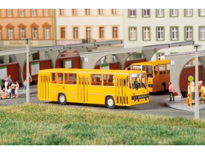 TT - MC IKARUS 260 Drážďany / Auhagen 66056