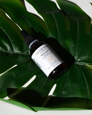 ✨Můžu peeling používat v létě? Ano, pokud si zvolíte peeling šetrný k pleti a používáte SPF, je obnovování pleti během...