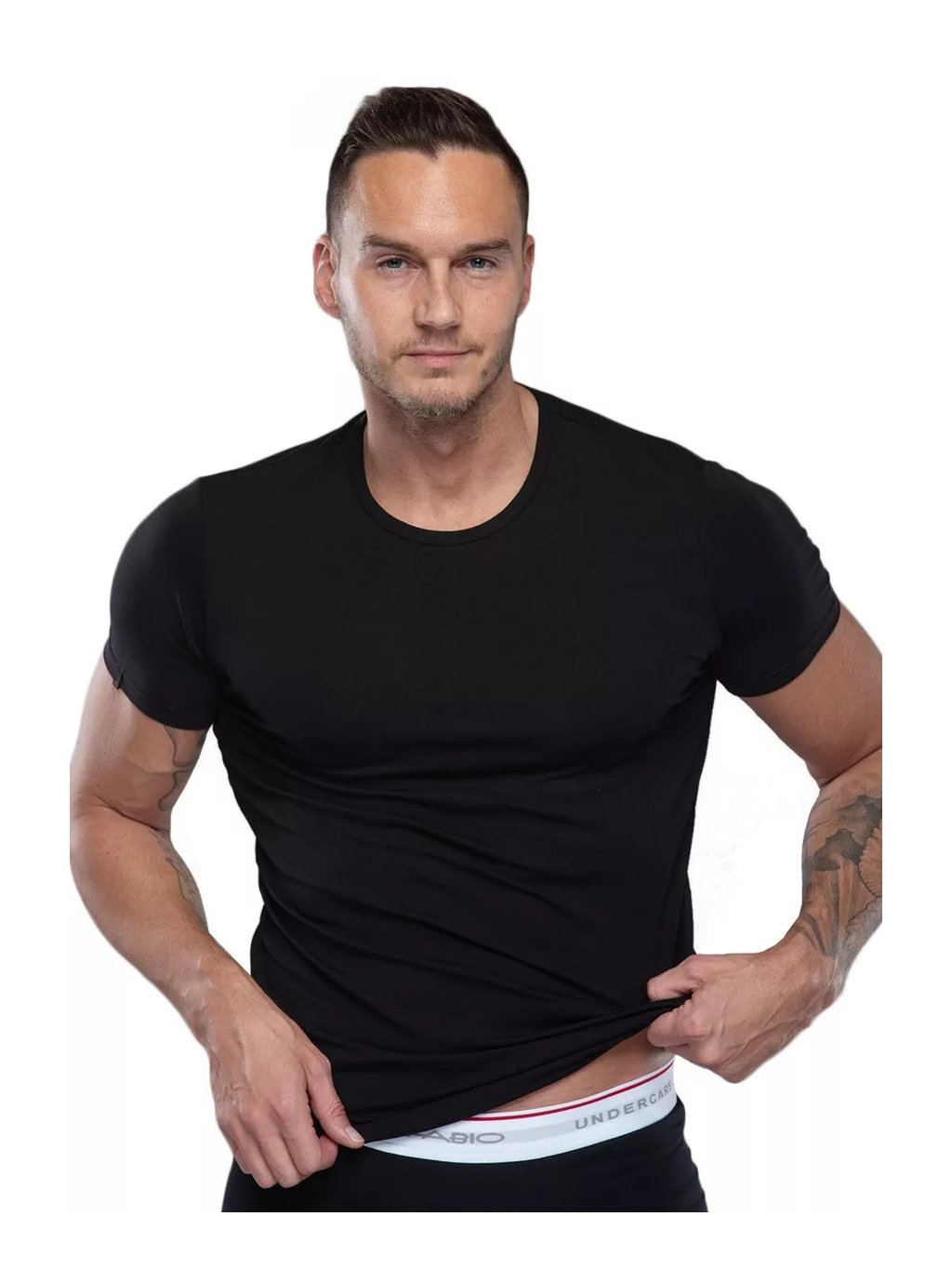 Pánské jednobarevné modalové tričko s krátkým rukávem 01/9-82/1 Fabio (Barva/Velikost <img KodProduktu="2101982001H">černá / XXL/3XL)