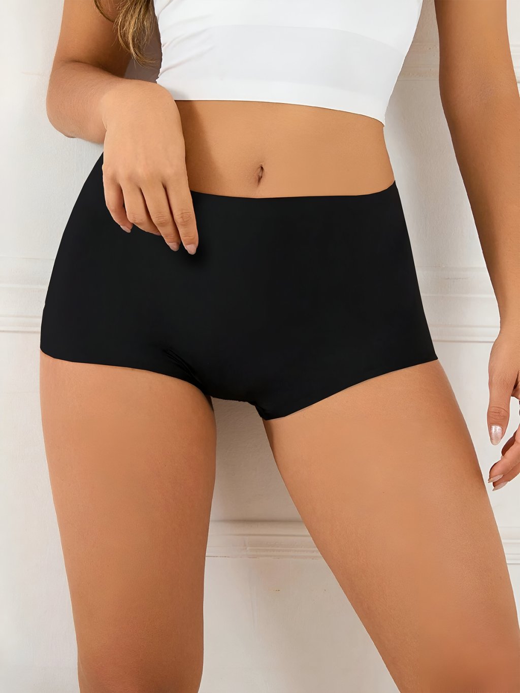 Dámské bezešvé krátké boxerky Gaubert GBTW-953 (Barva/Velikost <img KodProduktu="GBTW-953">černá / S/M)