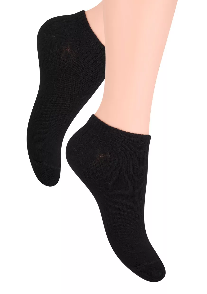 Pánské nízké ponožky jednobarevné 024 Steven Barva/Velikost: černá / 44/46