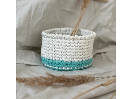 BB9B791F 1C2A 4FBE B5C3 CB4D04B9C46E[1]