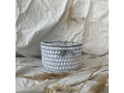 Šedý košík s mašlí Pretty, ⌀ 20 cm