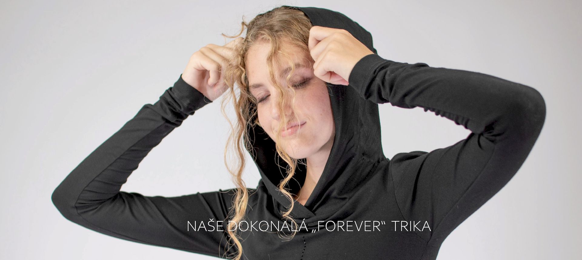 IVN ATELIER minimalistický šatník - dokonalá trička