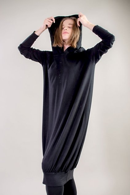 saty uplet lem kapuca dlouhy rukav a