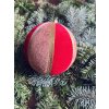 Ručně vyrobená vánoční ozdoba - červená, zlatá, průměr 15 cm