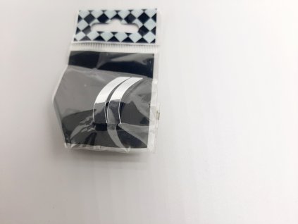 Samolepící chromované znaky závorky