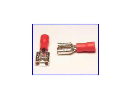 Izolovaná objímka plochá, 6,3X0,8 mm červená