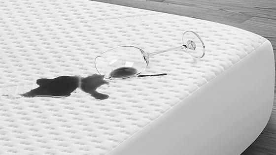 Stop nehodám – nepremokavé plachty na posteľ