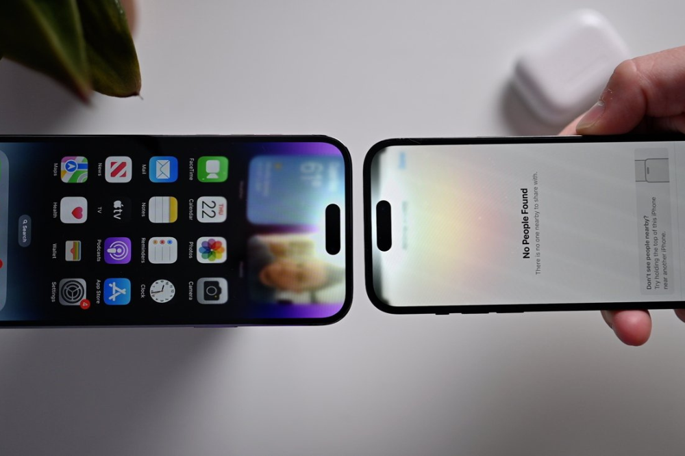 AirDrop. Proč trvalo 20 let, než někdo vymyslel něco tak jednoduchého?