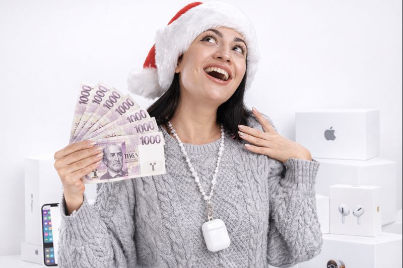 Peníze pod stromečkem? Utraťte je smysluplně
