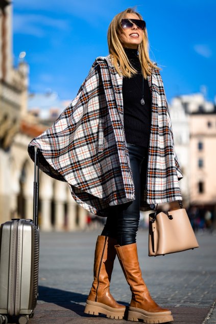 Damska Perelina ponco Tartan jadbergwomen 2