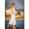 Dlouhé bílé šaty ideální na dovolenou