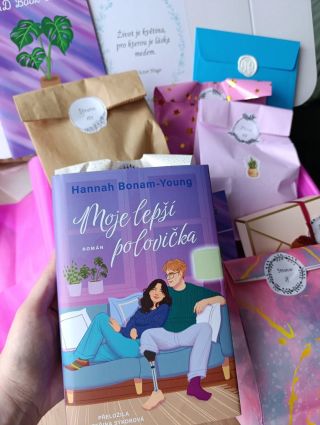 Které boxy jsme před chvilkou zabalili? 😍 www.jadbookclub.com