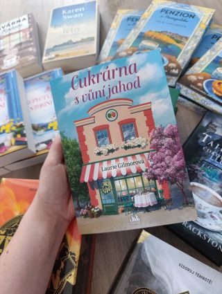 Knihy, které balíme tento týden do boxů part 2. ☀️ www.jadbookclub.com