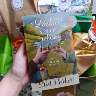 Ukázka našich boxů, které se skvěle hodí k podzimnímu čtení. 🧡🍁🍂 www.jadbookclub.com