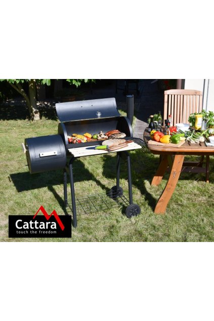 4344 7 gril na drevene uhli smokie s udirnou