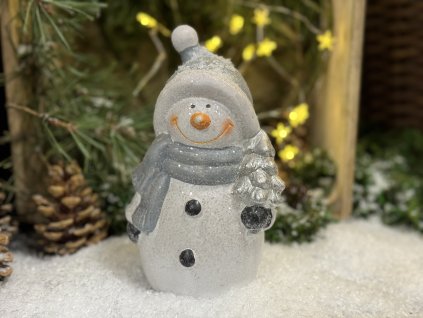 Sněhulák velký se stromečkem