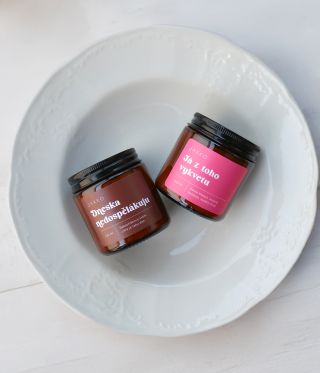 Leden je zatím takovej, že..👆🏻 #svicky #ceskaznacka #sojovesvicky #jakko #rucniprace