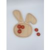 dětský dřevěný dekorační talířek zajíc