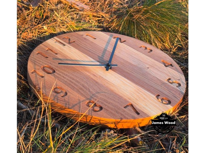 Dřevěné hodiny - Numbers