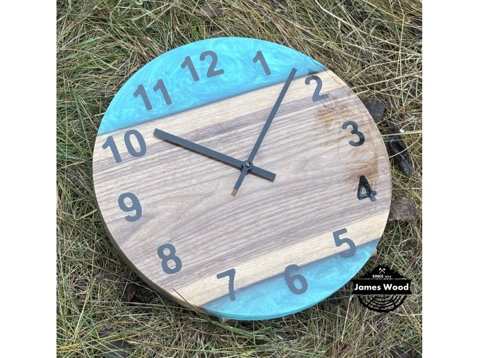 !SLEVA! - Hodiny z amerického ořechu lesklé - již vyrobené - ihned k odeslaní