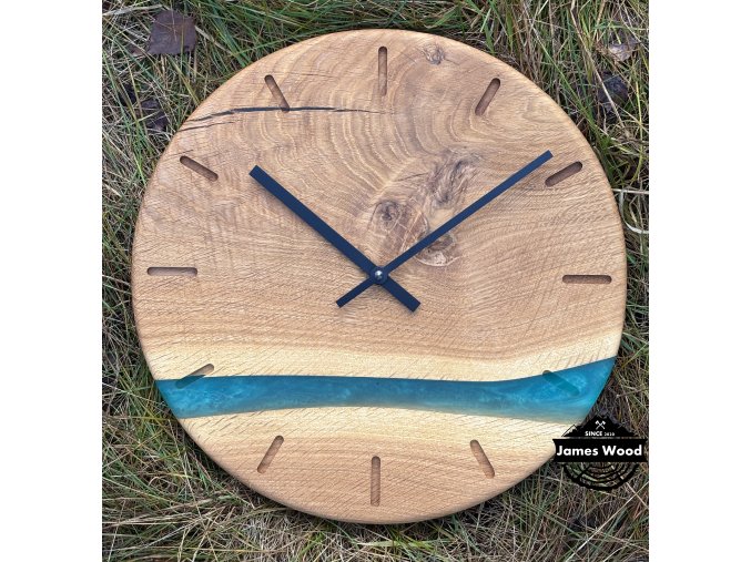 !SLEVA! - Hodiny z dubu vyrobené - již vyrobené - ihned k odeslaní