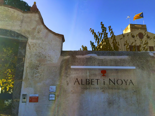 Vinařství Albet i Noya