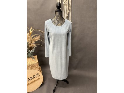 Šaty z jemného manšestru