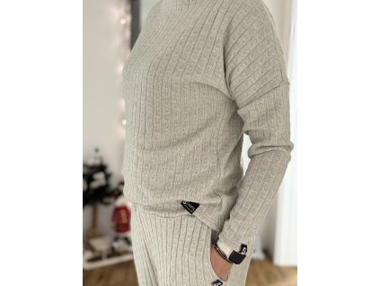 Set Suzane z jemné svetroviny