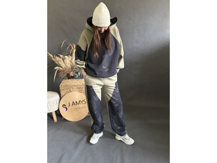 Tepláková souprava WILD